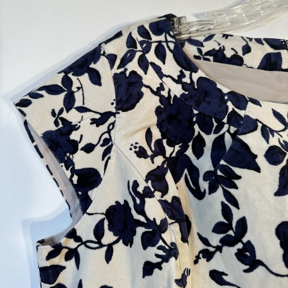 Lands End Womens Size 16 Navy Blue Cream Floral Cotton Blend Sheath Dress - Picture 9 of 9